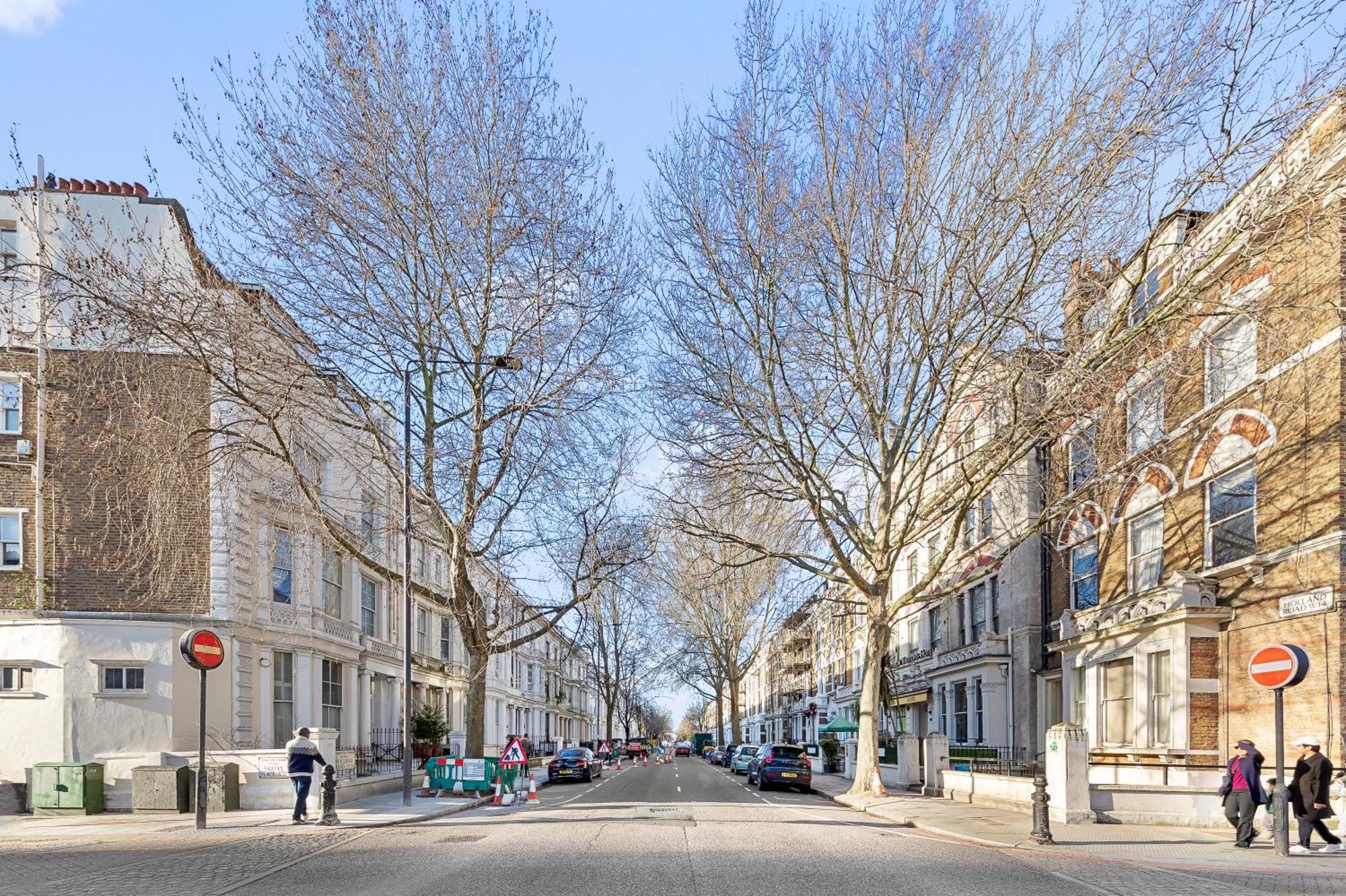 Newly Renovated Kensington 2 Bedroom Apartment With Balcony Near Harrods Sleeps 6, 2 Min Walk From Station Londres Extérieur photo